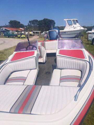 RAVEN SPEED BOAT FOR SALE!!