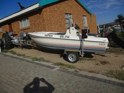 Witblitz with 2 Mariner 25 hp trim & tilt motors