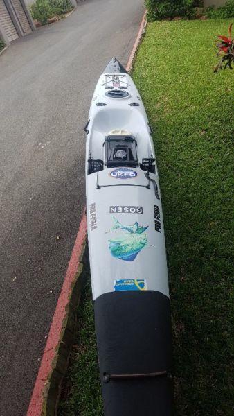 Stealth profisha 575 fishing kayak
