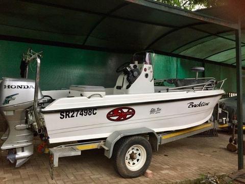 Ski Vee 500, 2 x 50HP Honda 4-stroke electric trim & tilt