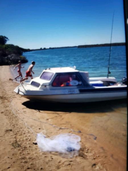 4.4m Sportsman cabin boat