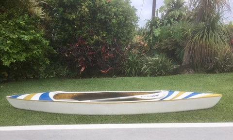Fiberglass Canoe 3.3 m
