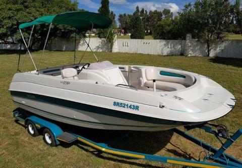 1996 Regal 23ft Destiny with 5.7L V8 Mercruiser with Alpha-1 Gearbox