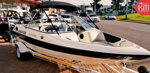 Gorgeous Looking Sensation 16.5 Foot Family Boat