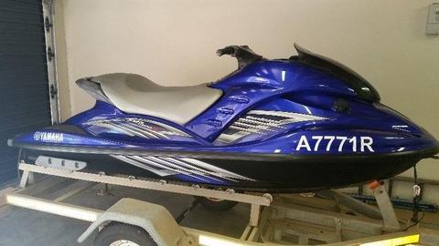 2008 YAMAHA GP1300R Waverunner