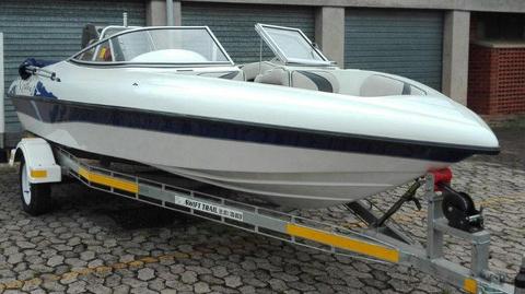 17ft Skiing Boat