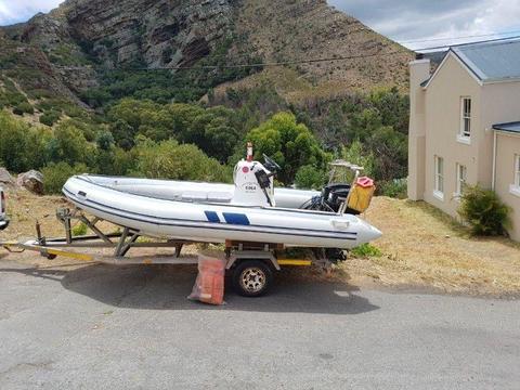 Inflatable boat with 2 X 25hp mercury outboards