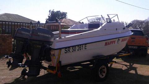 Deep Sea 17ft SeaCat in excellent condition. URGENT SALE!!!!