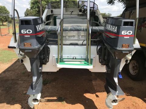 Deep Sea 17 foot Invader Cat for sale