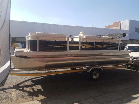 Watermark 6250AS Pontoon Boat