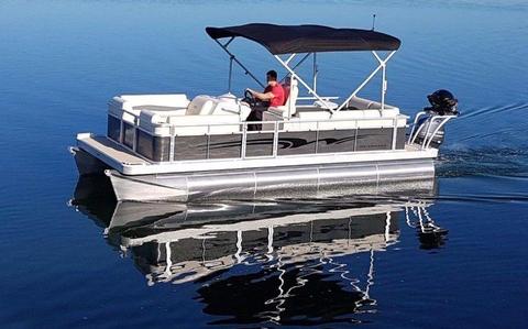 Watermark 6250CX Pontoon Boat
