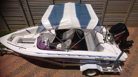 Swift 170 bowrider