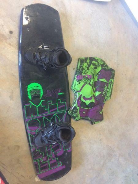 WAKEBOARD WITH BINDINGS FOR SALE