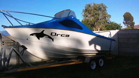 5.7m deep sea cabin boat with 2x60 hp trim&tilt Mariners