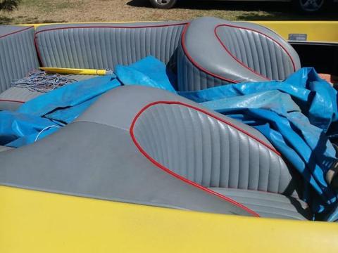 Raven Speed boat with 140 Suzuki motor