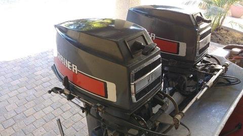 2 x 40 HP Mariner Outboard Longshaft Engines