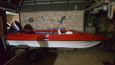 Bass boat for sale urgently
