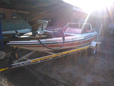 Viking bass /ski boat