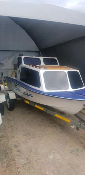 Kencraft cabin boat