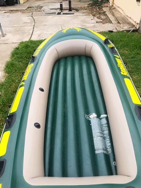 Seahawk 4 inflatable 4man boat