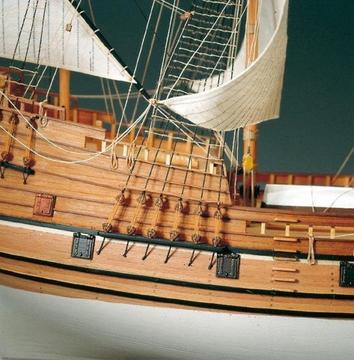 Amati Models Wooden Mayflower Construction Kit