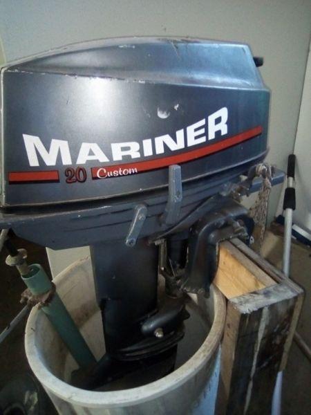 Mariner 20 horse power boat engine