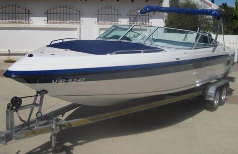 2007 Panache 2450 with 250hp Evinrude E-Tec
