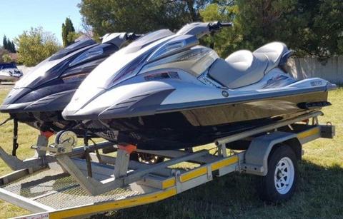 Duel pair 2009 Yamaha Waverunner FX 1.8 H.O