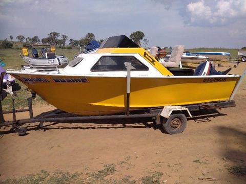 Ace Craft with 60Hp Yamaha (Project Boat) - On Trailer