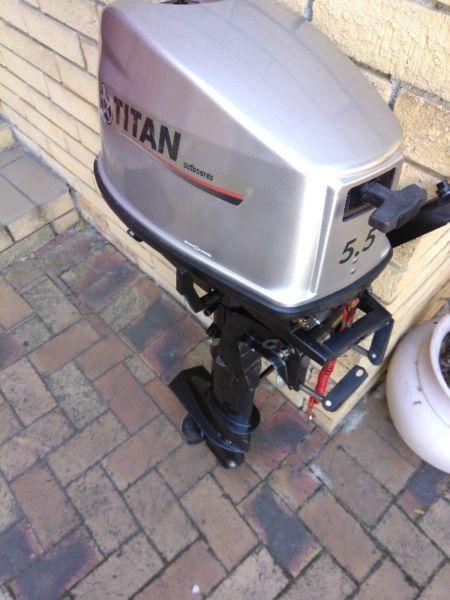 5.5hp TITAN Outboard motor