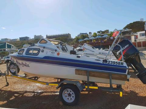 Flaming 170' Cabin Boat