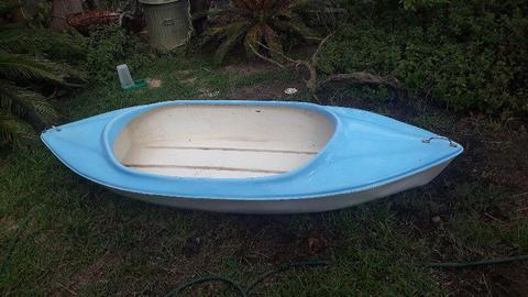 Canoe 2 man flatbottom ideal for fishing R1450 0823794894
