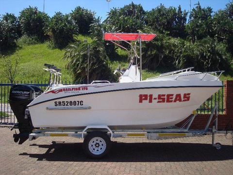 SAILFISH 176 CENTRE CONSOLE 5 YEAR WARRANTY ON BOAT AND MOTORS!