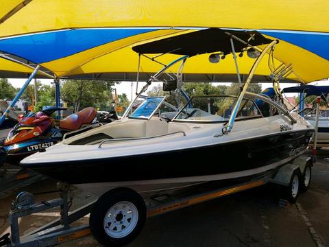Carrera 19 Wake Suzuki 200 Four stroke