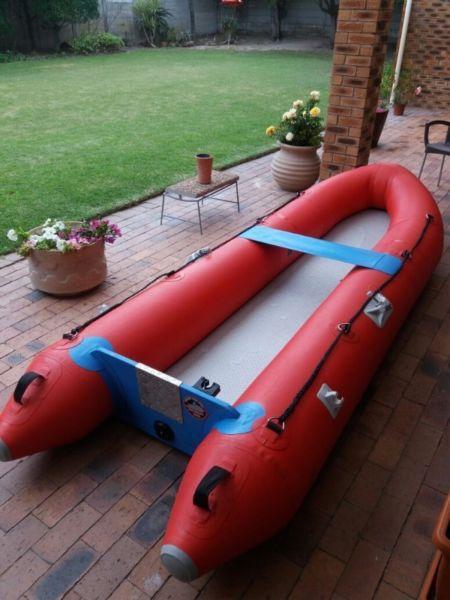 ARK/Fishduck inflatable boat (Motorised portable boat) FOR SALE!