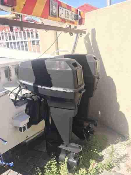 Pair of Johnson evenrude 50hp outboard