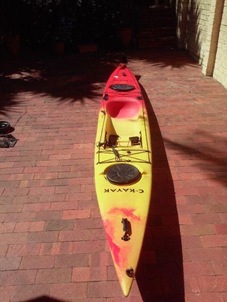 C-kayak, Lifevest, Paddle, kayak seat and kayak trolley