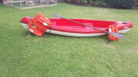 canoe jolly boat 3m 2 seater with oar & large and small life jacket. EXCELLENT CONDITION