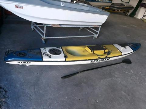 Stealth kayak single seater