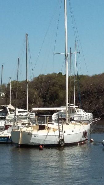 29ft Roberts Flush Deck steel Monohull Priced to sell