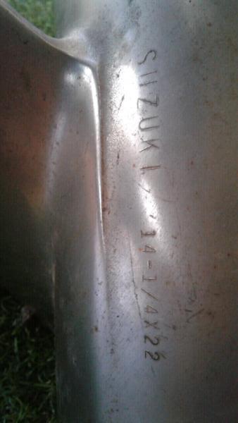 suzuki stainless steel prop