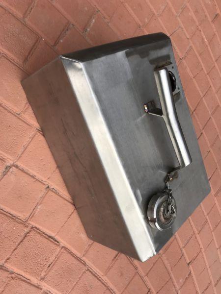 Stainless steel fuel tank
