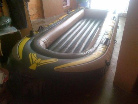Bargain!!! Brand new Seahawk 4 boat