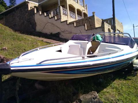 Exstaski boat and trailer for sale