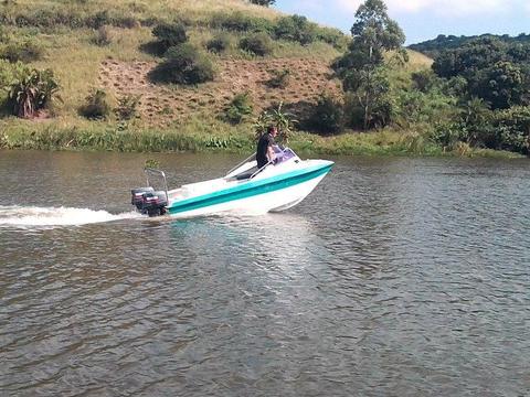 16 FOOT ORION CAT WITH TWO YAMAHA RELIABLE 40 HP 3 CYR MOTORS ON GALVANISED BREAKNECK TRAILER
