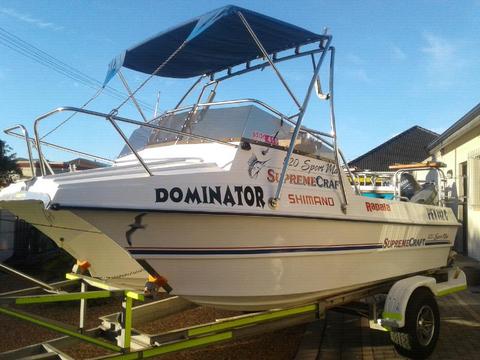 Supercat 520 Sport Man.Fully rigged with 70hp Yamaha's