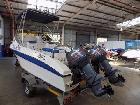 Seacat 16 on trailer 2 x 60 HP Yamaha's