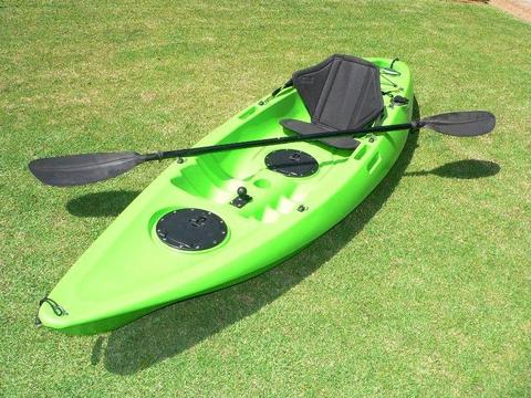 Pioneer Kayak, single including Seat, Paddle & Rod holder, FREE PK Cap!
