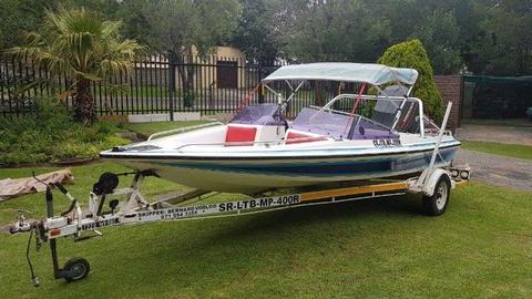 170 SCIMITAR with 135 MARINER Hp