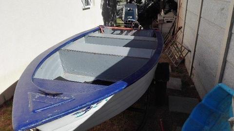 3.2m boat with 15 johnson motor